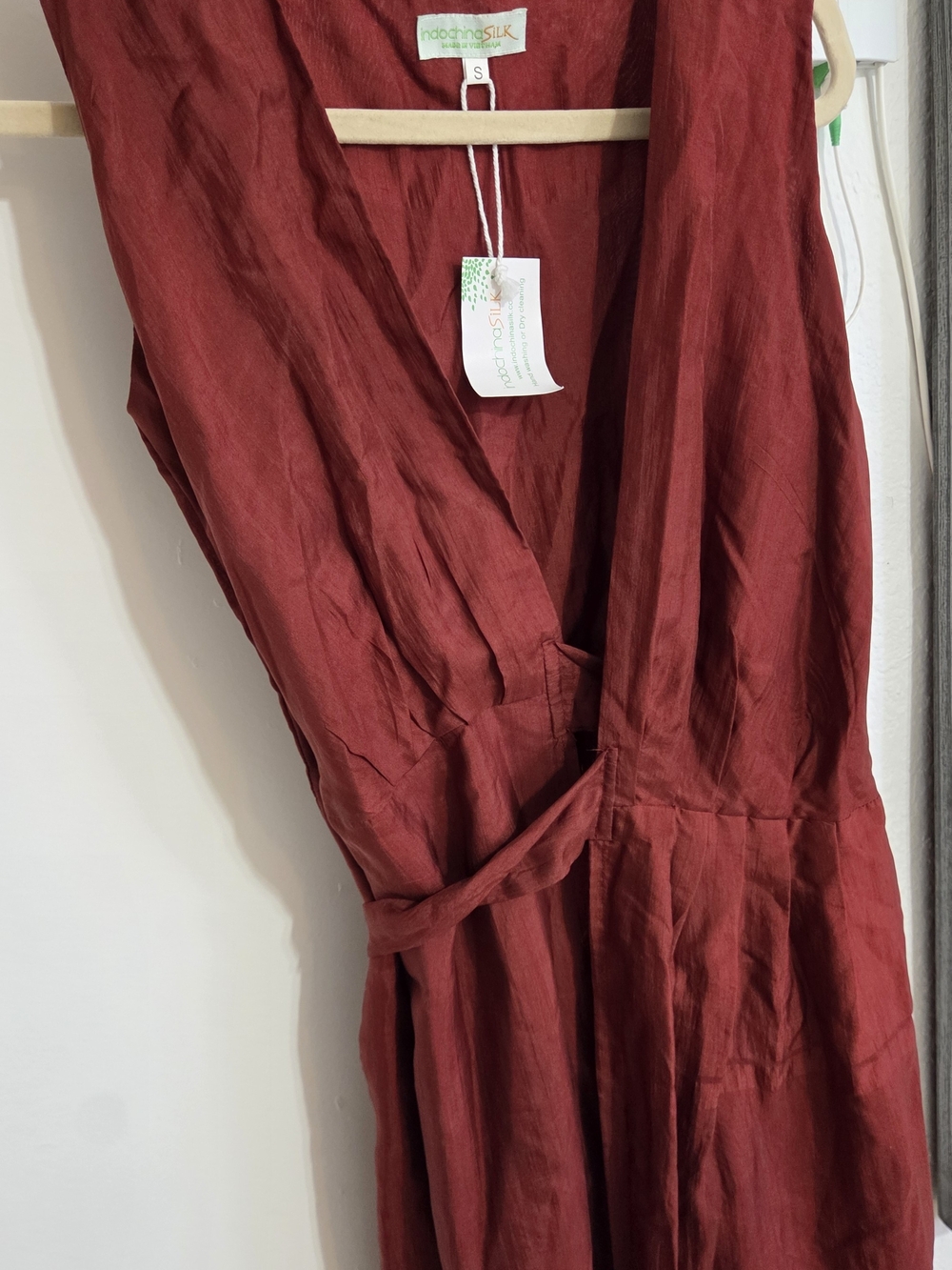 NWT Indochina Silk Brick Red 100% Pure Silk Sleeveless Wrap Dress Size S